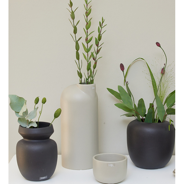 ANIA vase, sand finish, Black