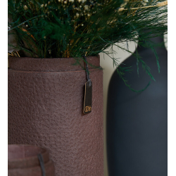 Madrid cylinder vase. Zero Waste, Fudge