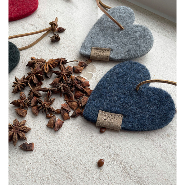 Hjerte ornament af Zero Waste uld, Grey