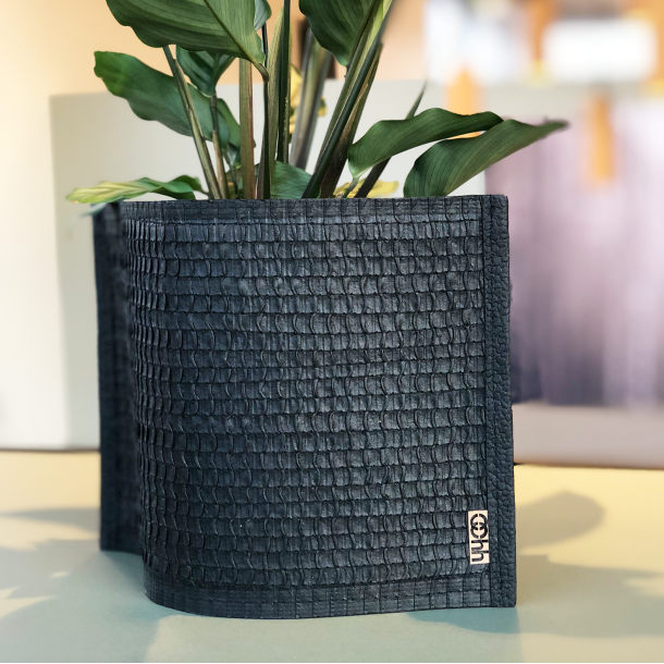 Mail Me - flat packed Flower Pot, Black