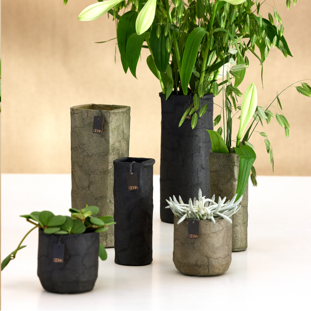 Pulp cylinder vase. Zero Waste, Burnt Olive