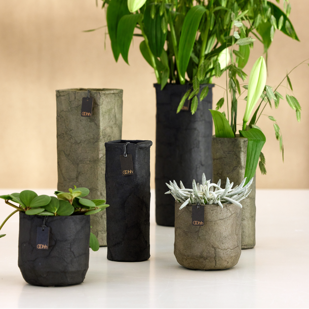 Pulp flower pot. Zero Waste, Black