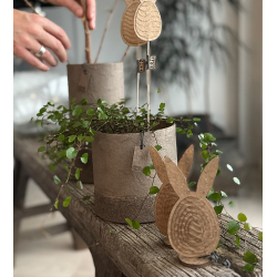 P�skehare, genbrugspapir, Natur