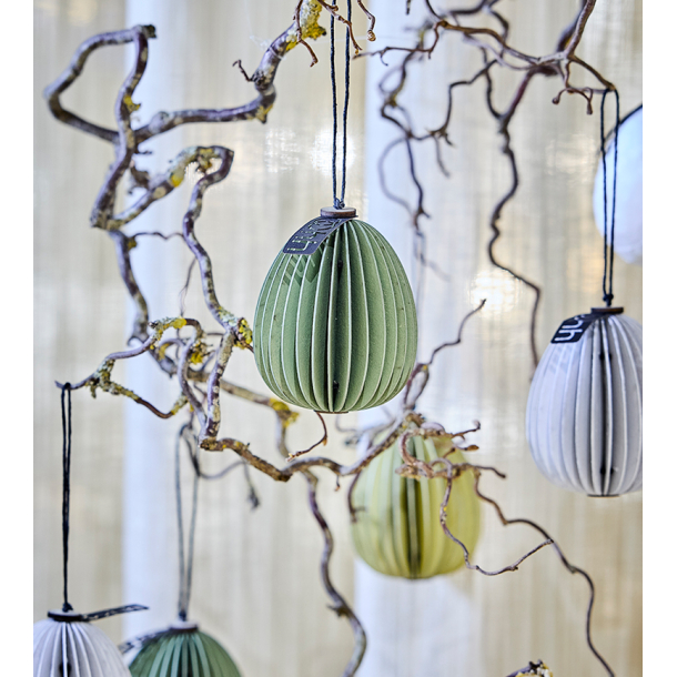 Gift box w/3 Easter eggs, sage