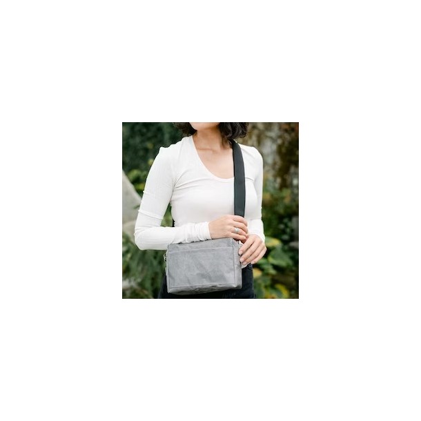 Tracolla Large, Grey