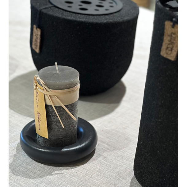 Ania organic votive/candle holder, Black