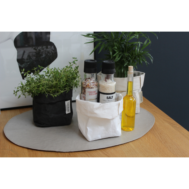 Oval Placemat, vaskbart papir, TEC Black