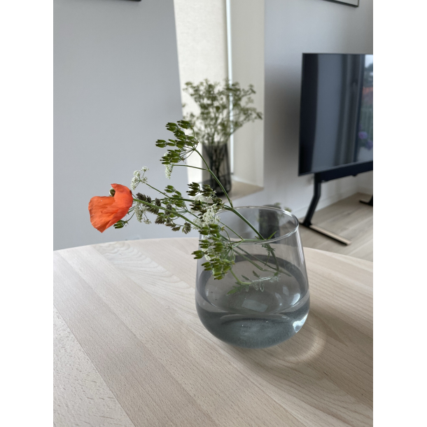 Valencia drop vase, Champagne