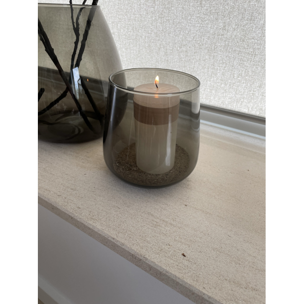 Valencia drop vase, Champagne