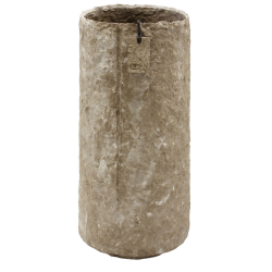 Clay Vase, Sand