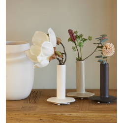 Lily vase, Glossy sand