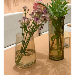 Valencia drop vase, Champagne