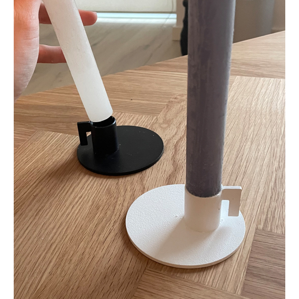 Vienna candle holder. Light Brown