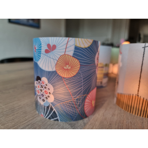 Light Paper, Flowers, envelope w/2 pcs.