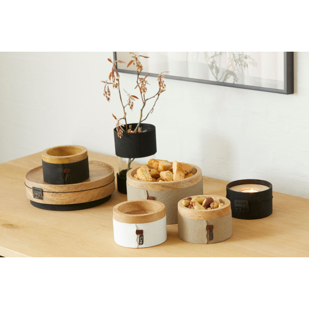 Wooden bowl w/sand paper, White