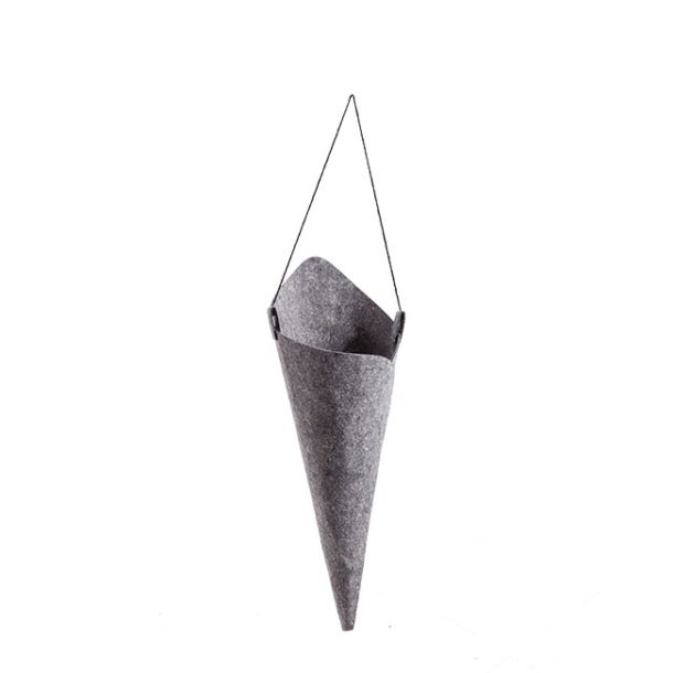 Hanging cone, eco-felt. Grey