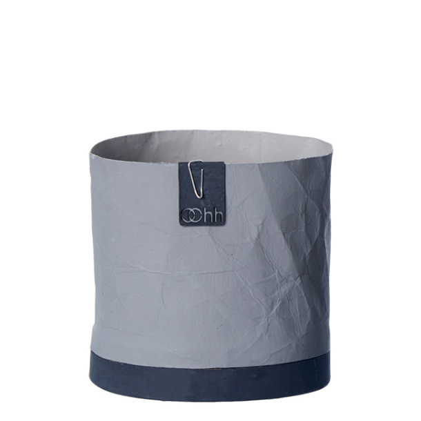 Krllet papirspotte p cementeret bund, Taupe