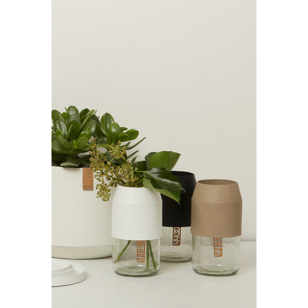 Flower Me vase, Light Brown