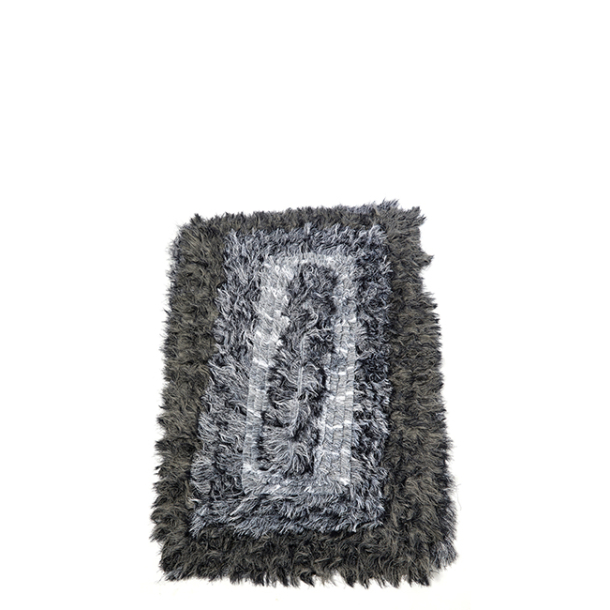 Recycled Rugs, Tppe fremstillet af genbrugsmaterialer