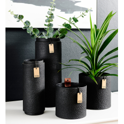 Madrid cylinder. Zero Waste, Black