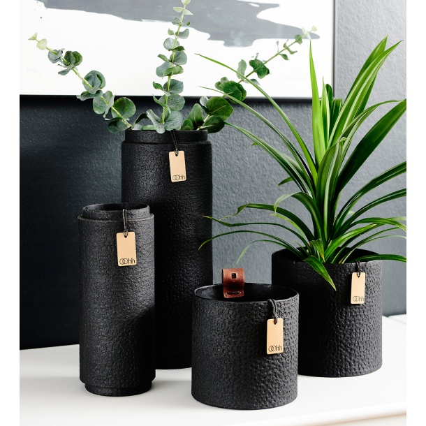 Madrid cylinder. Zero Waste, Black
