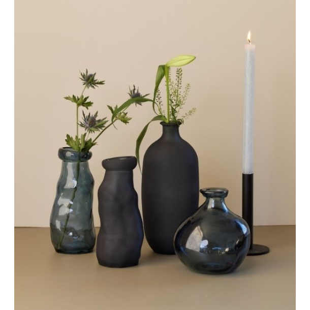 Barcelona vase, Mat Sort