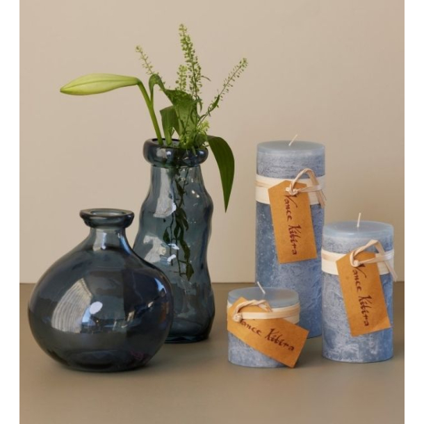 Barcelona vase, Petroleum