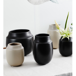 AYA pot/vase, sand finish, Black