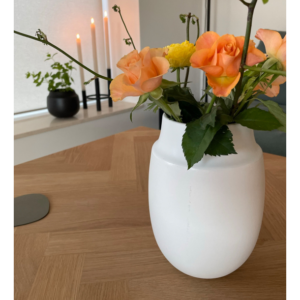 AYA pot/vase, sand finish, Hvid