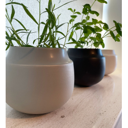 AYA pot/vase sand finish, Sand