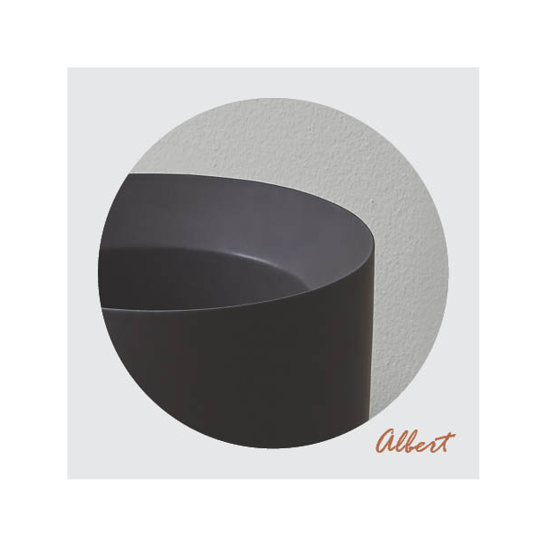 Albert blomsterkrukke, Black mat