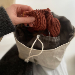 Porta Pane. Cachemire/Dgy