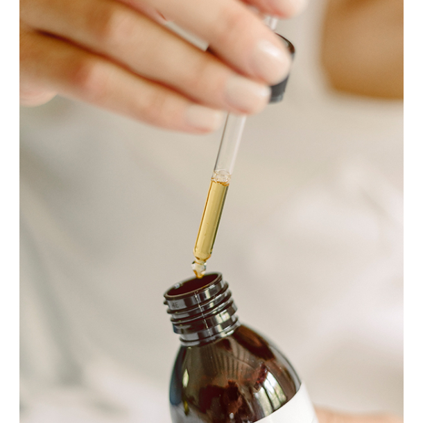 Body oil med kologisk olivenolie